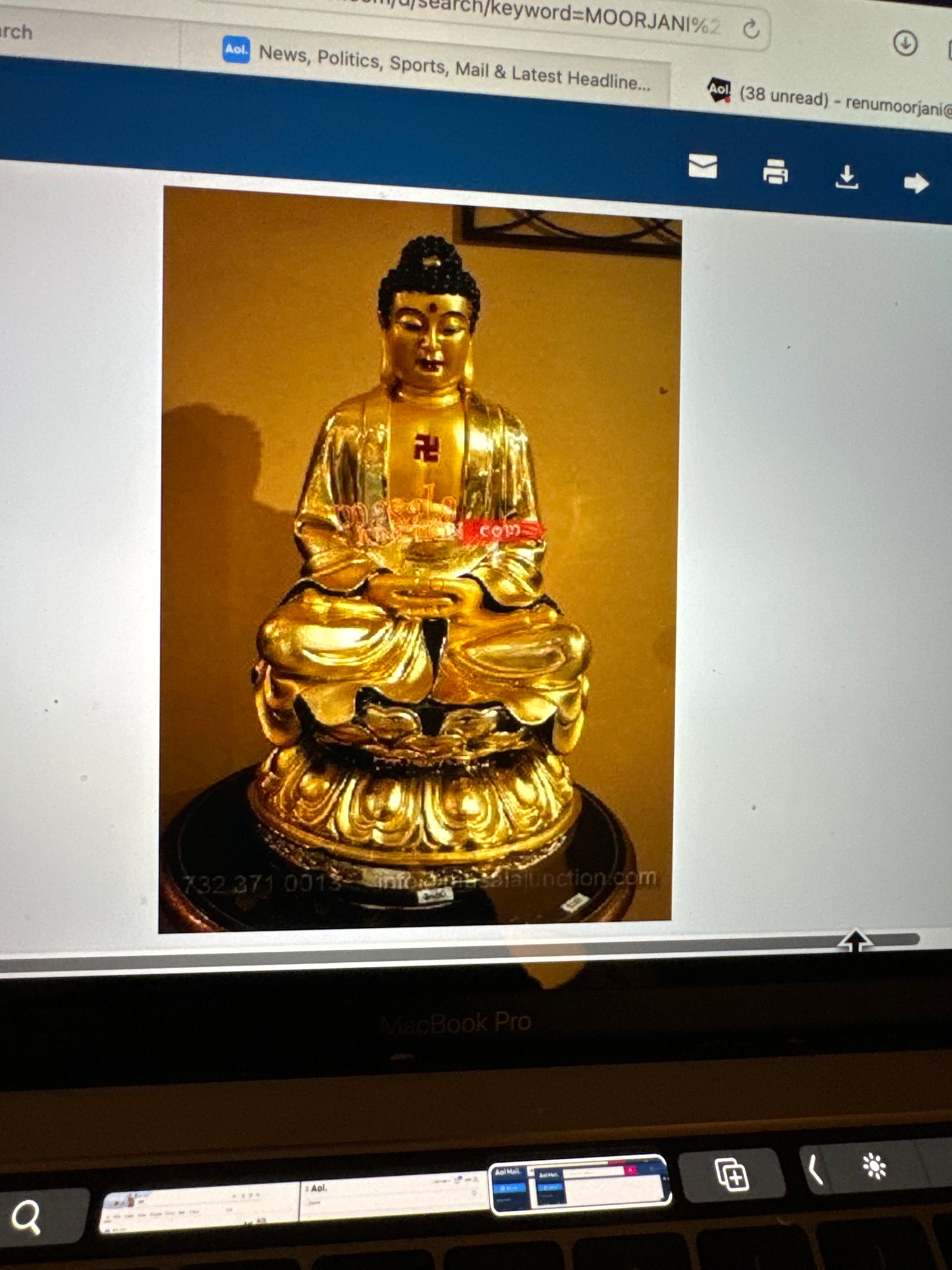 Gold large Buddha